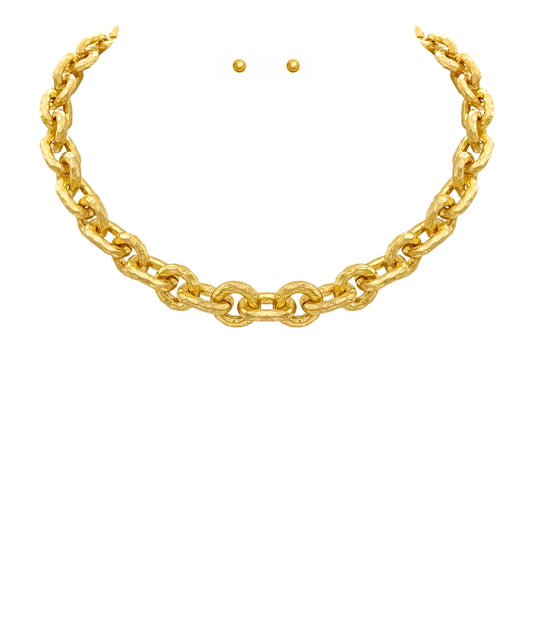 Assia Hammered Chain Link Necklace — Vintage Gold