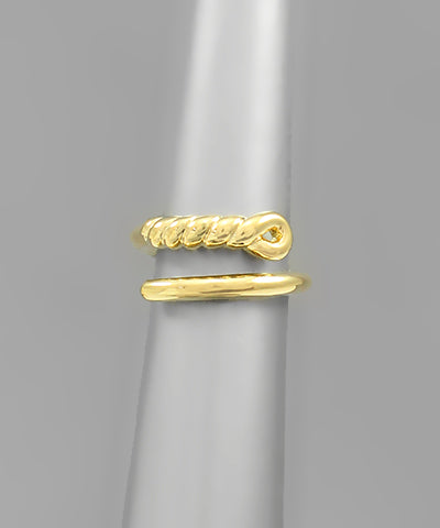 Aziza Screw Shape Spiral Ring — Gold