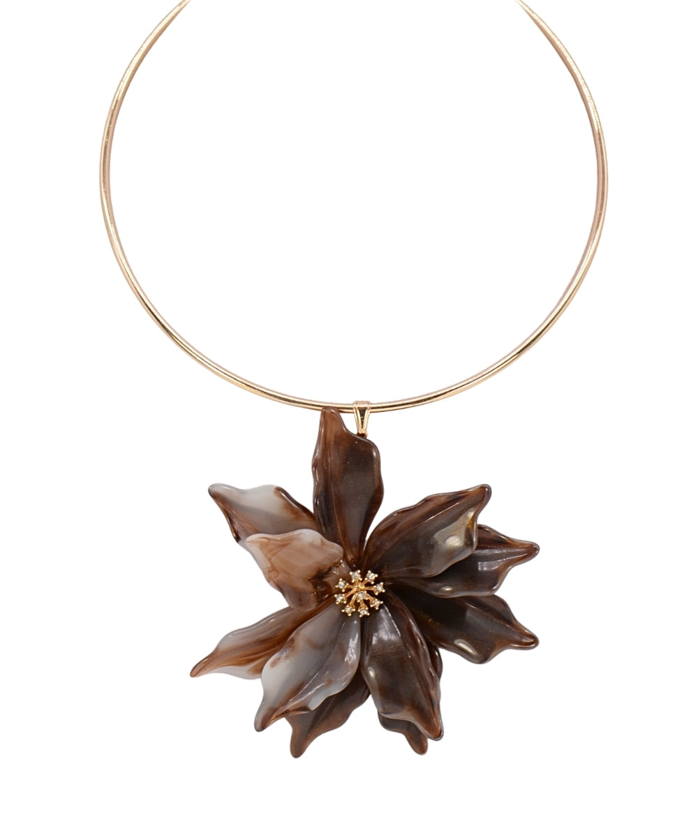 Inez Flower Choker in Brown