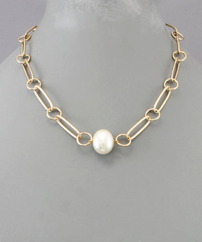 Pearlescent Necklace